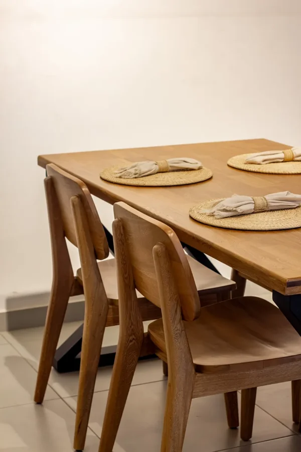 MESA DE COMEDOR CON BASE EN HIERRO CH3 - Image 4